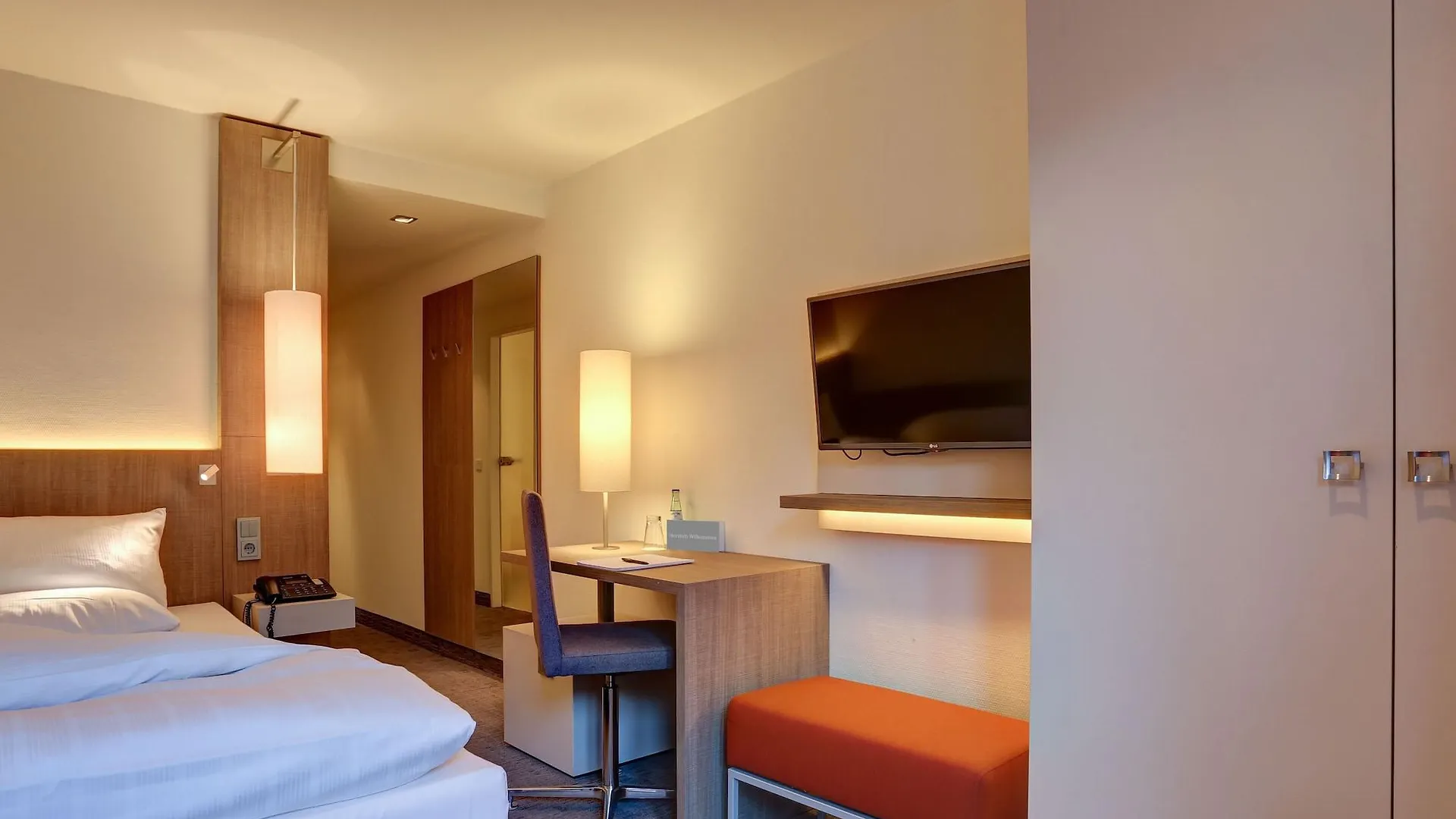 Kommerzhotel Koeln Hotel
