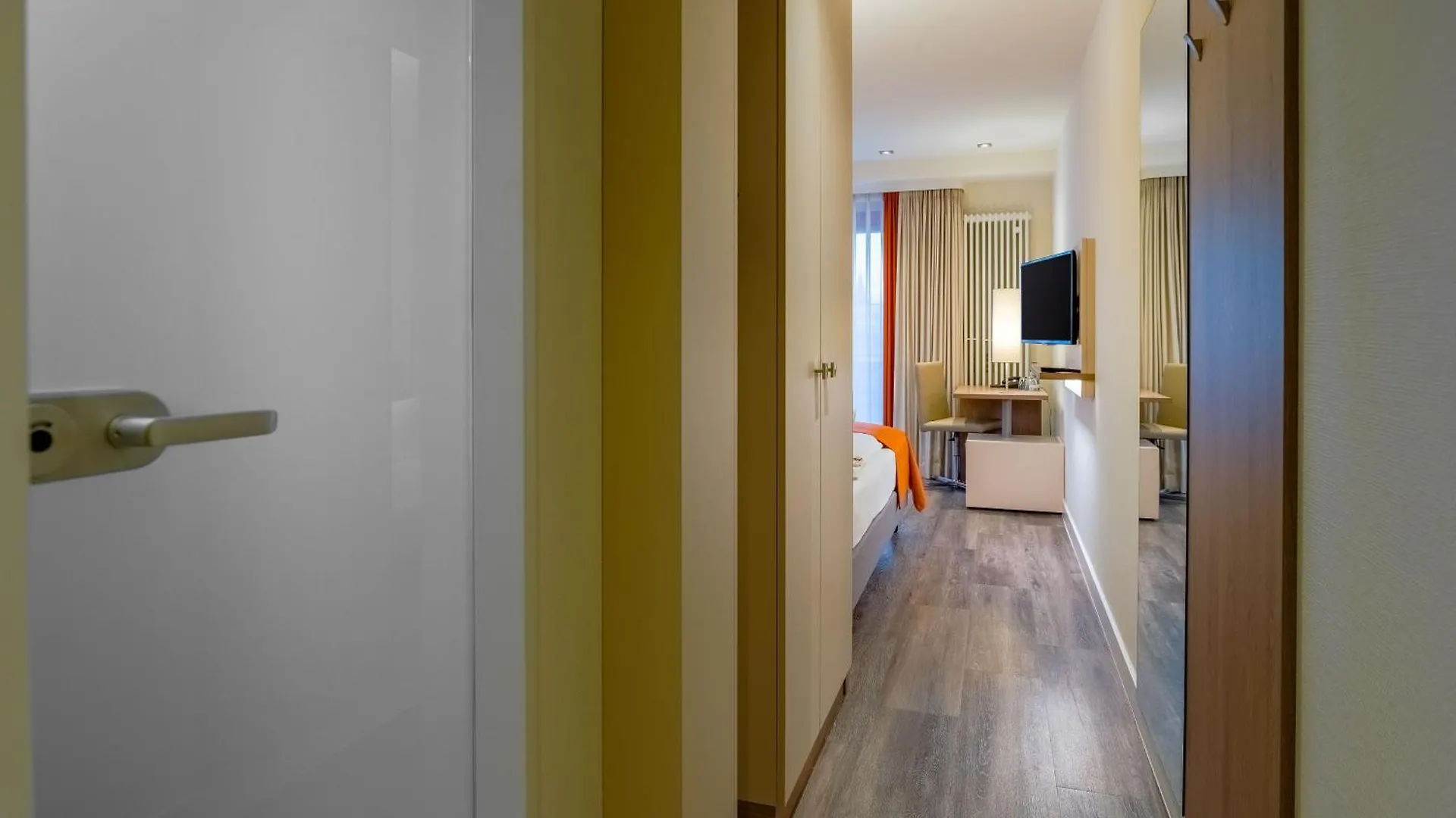 *** Hotel Kommerzhotel Koeln Alemanha