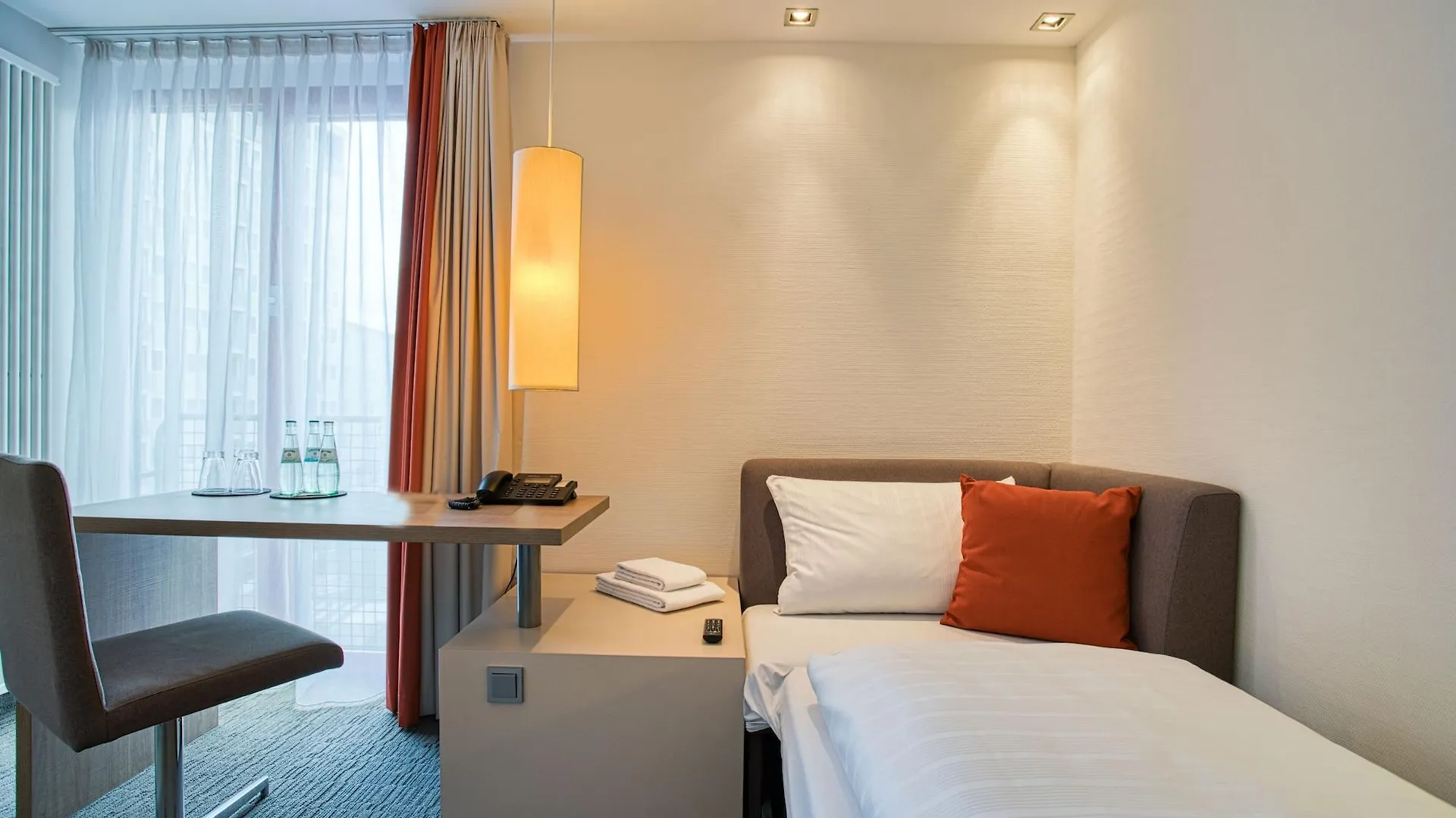***  Centro Hotel Kommerz Colonia Germania
